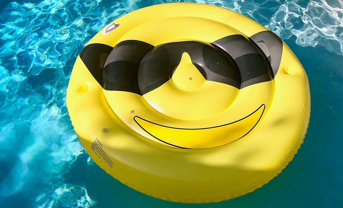 Emojis in email marketing: Hit or miss in 2025?